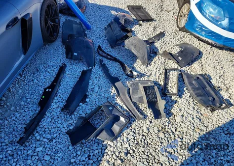 2023 Porsche Cayman Gt4 z USA, uszkodzony, nr VIN WP0AC2A81PS275497